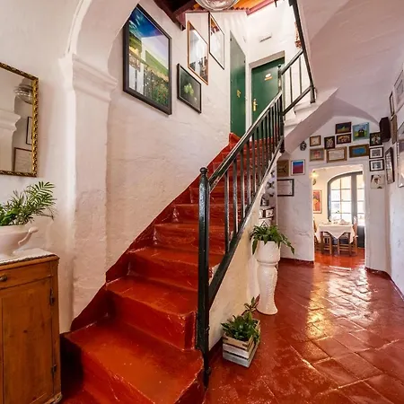 S'engolidor Santo Tomás