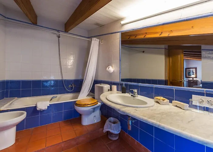 בית כפרי S'engolidor Santo Tomás