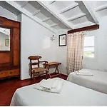 Landhaus S'engolidor Santo Tomás